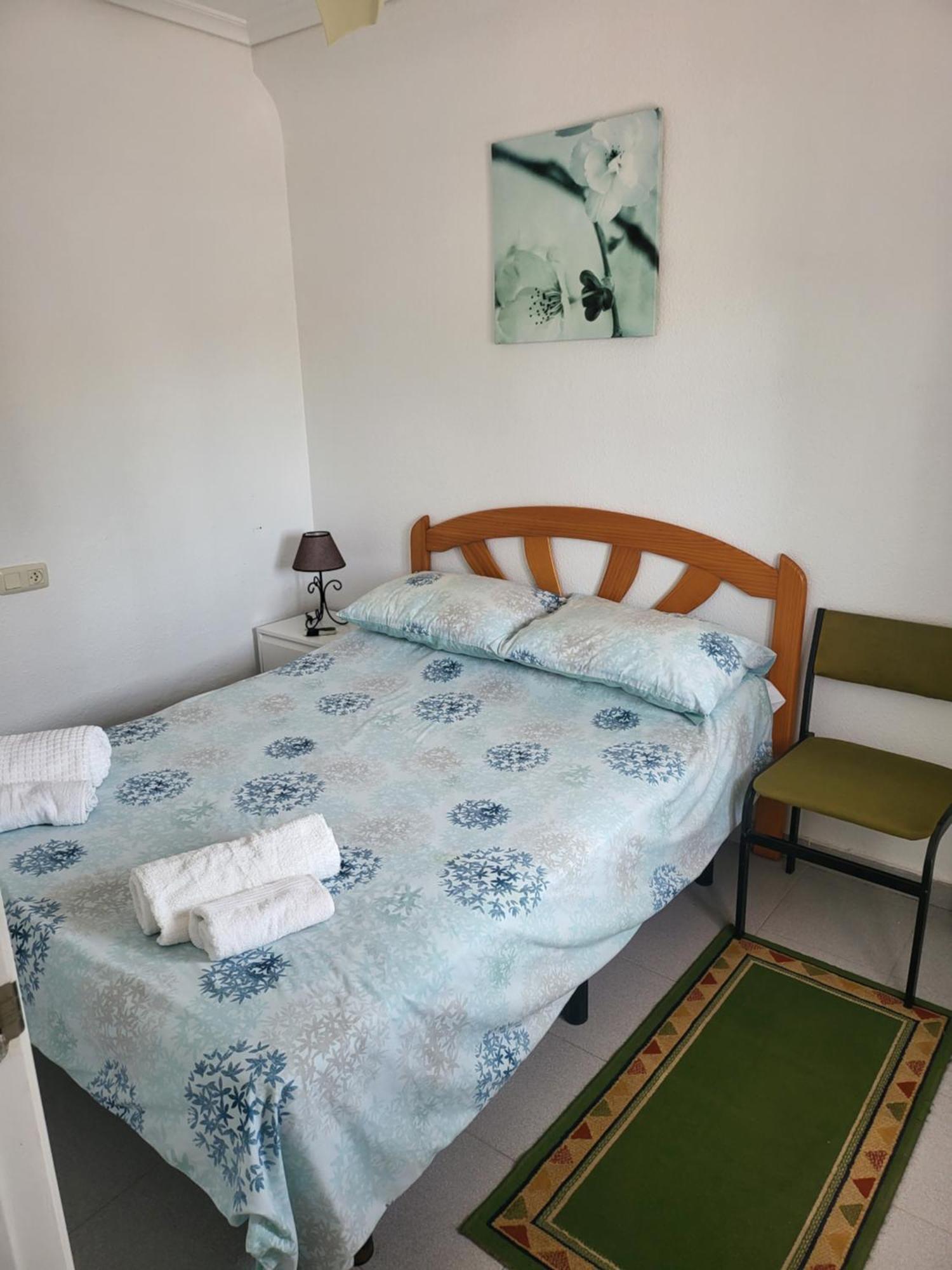 Los1-Vao Holiday Rentals- Los Alcazares Near Roda Roundabout Стая снимка